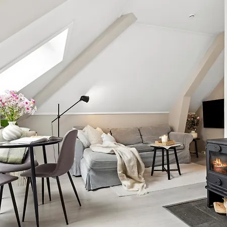 Cozy 2bdr Apt. 3 Min Walk To Solsiden Lägenhet *