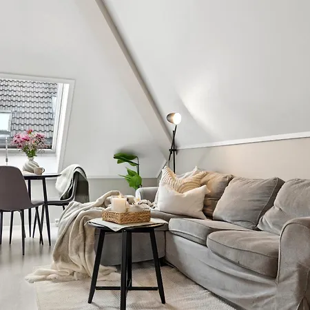 Apartment Cozy 2bdr Apt. 3 Min Walk To Solsiden *